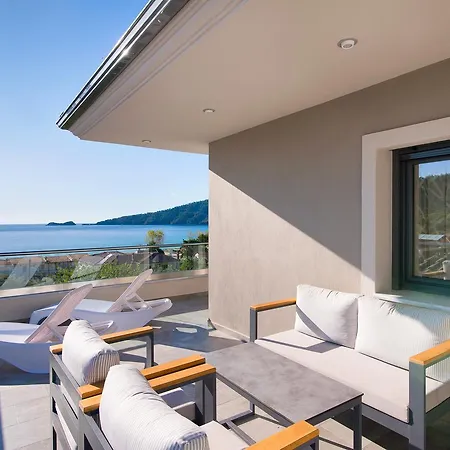 Aparthotel Semiramis Luxury 3*