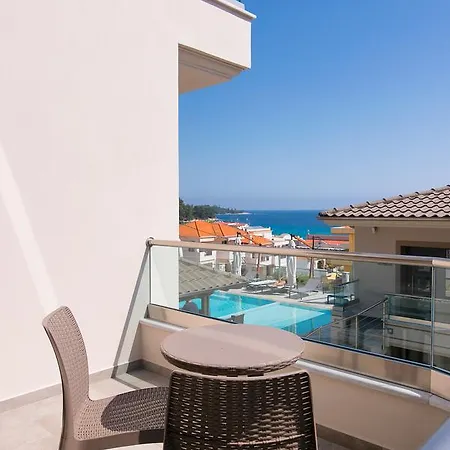 Aparthotel Semiramis Luxury 3*