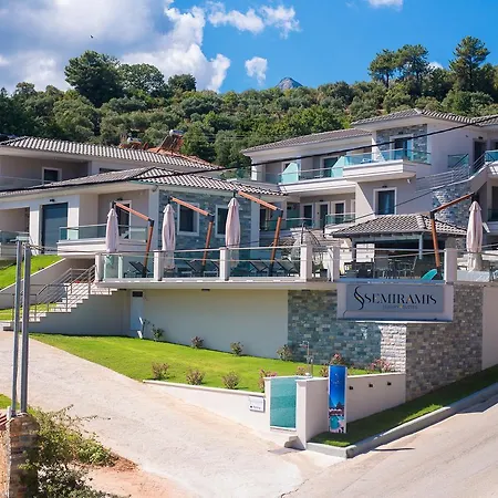 Semiramis Luxury Aparthotel