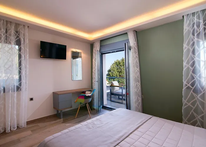 Semiramis Luxury Chrysi Ammoudia