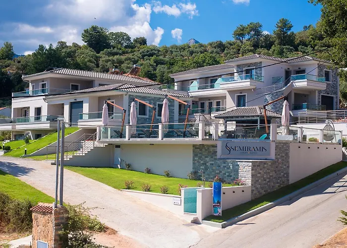 Semiramis Luxury Aparthotel