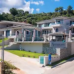 Semiramis Luxury Ξενοδοχείο με διαμερίσματα