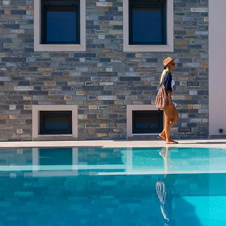 Semiramis Luxury 3* クリッシ・アモウディア