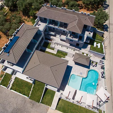 Semiramis Luxury