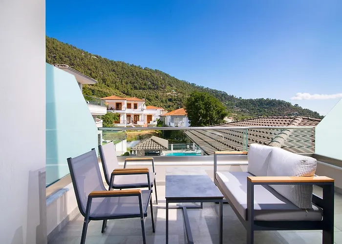 Lägenhetshotell Semiramis Luxury 3*