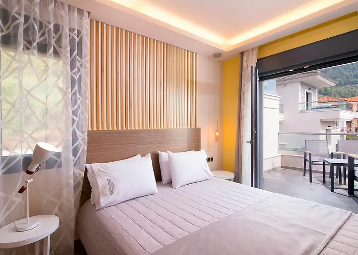 Semiramis Luxury 3* Chrisi Ammoudia