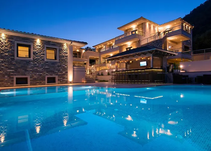 Semiramis Luxury Lägenhetshotell Chrisi Ammoudia