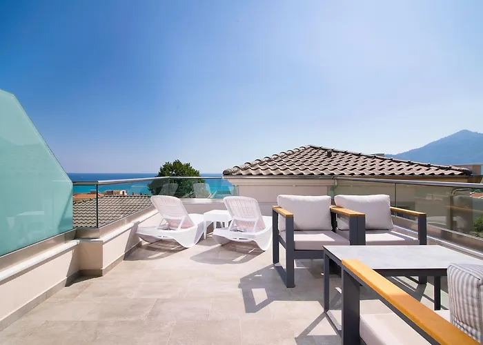 Semiramis Luxury Lägenhetshotell 3*