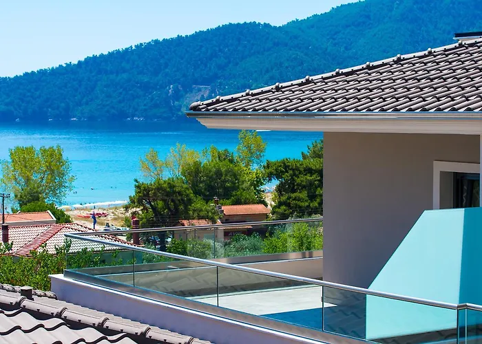 Ξενοδοχείο με διαμερίσματα Semiramis Luxury 3*